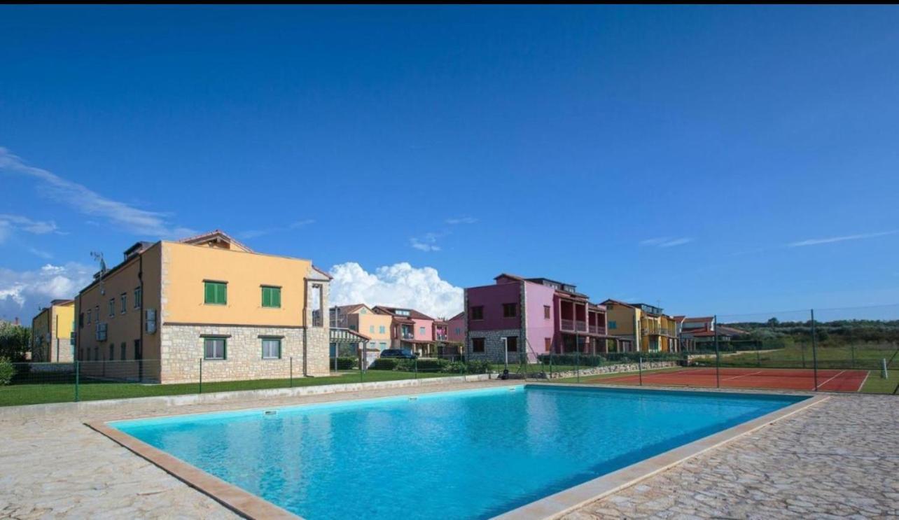 Apartment Aleks Tar-Vabriga Eksteriør bilde